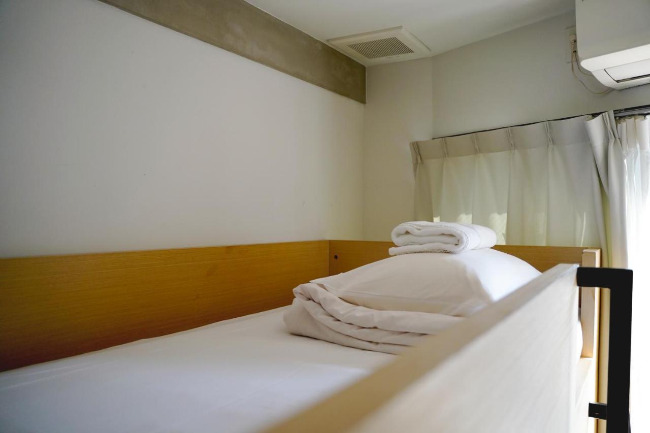 Mixed Dormitory Room