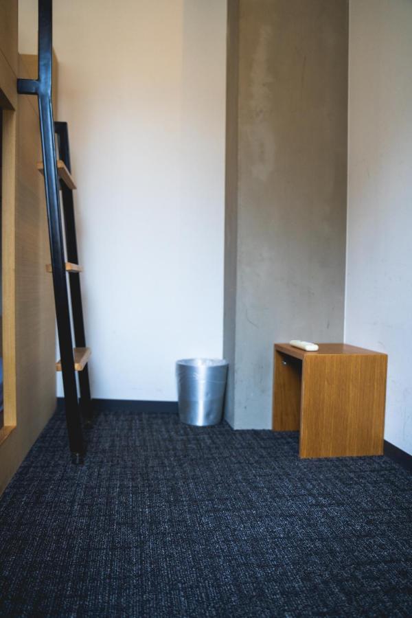 Private Bunk Bed Room Female Only