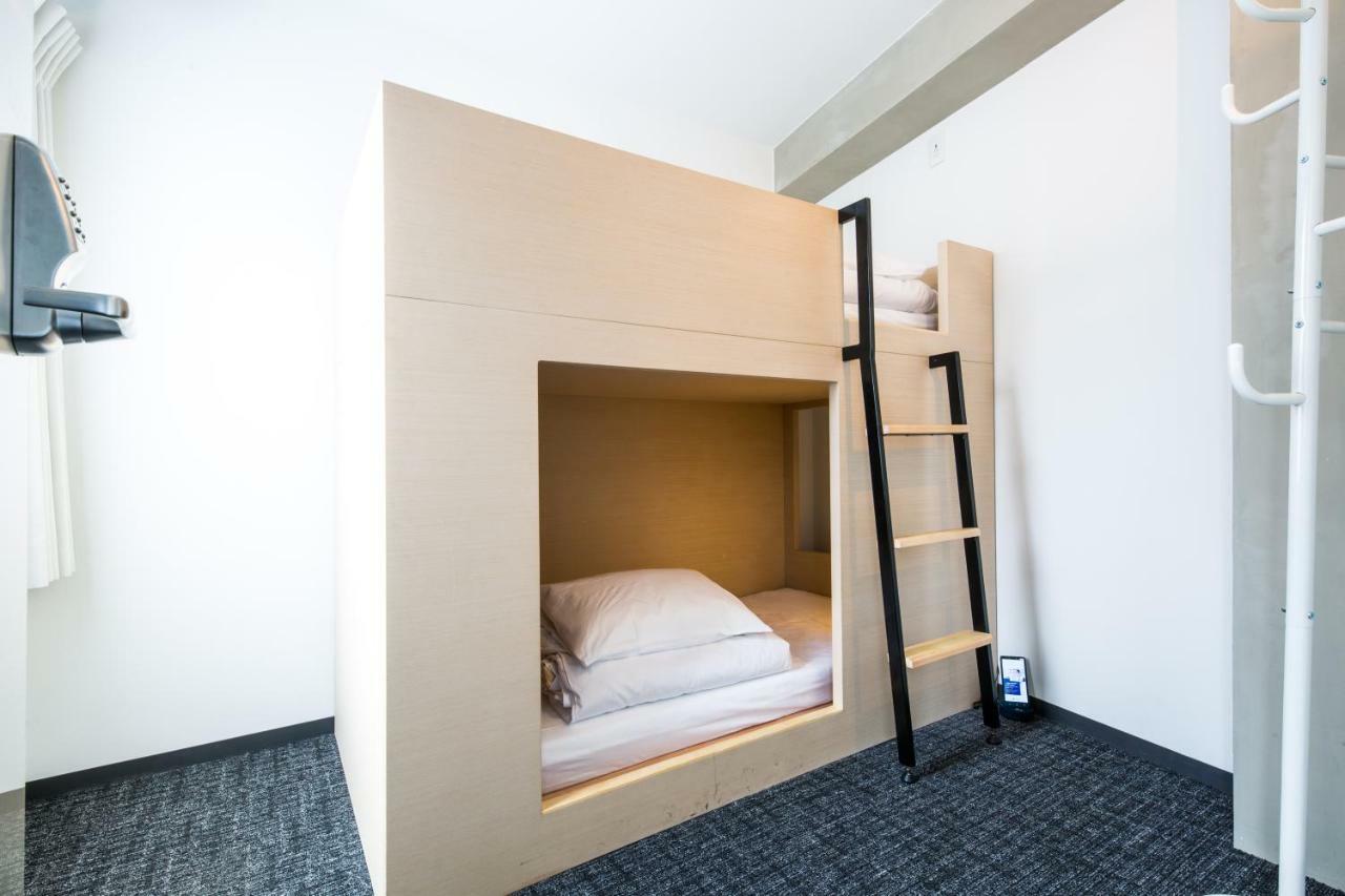 Private Bunk Bed Room Female Only